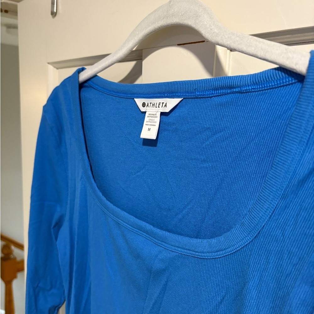 Athleta Vibrant Blue Long Sleeve Tee - Picture 5 of 5